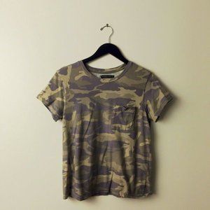 Abercrombie & Fitch Tee Shirt Short Sleeve Women Camouflouge Trendy Cotton XS